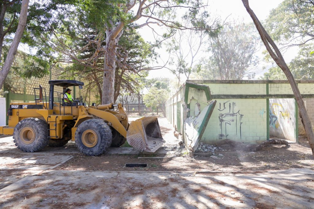 Inicia-Gobierno-del-Estado-trabajos-de-construccion-del-Parque-8