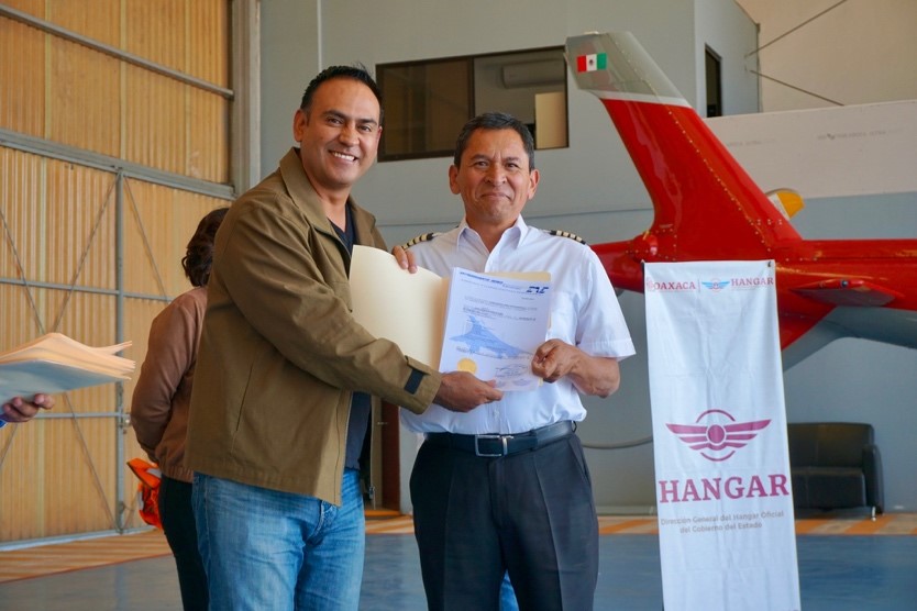 Entrega-Hangar-Oficial-del-Gobierno-del-Estado-certificados-de-adiestramiento-a-su-personal-2