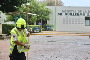HCBO-realiza-labores-de-traslado-y-limpieza-en-Hospital-de-la-Ninez-Oaxaquena-6