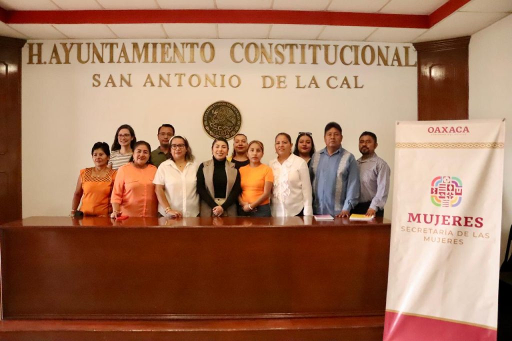 Instalan-Punto-de-Atencion-a-mujeres-en-situacion-de-violencia-1