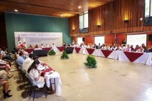 Realizan encuentro regional prospectiva de la demanda de servicios educativos (3)