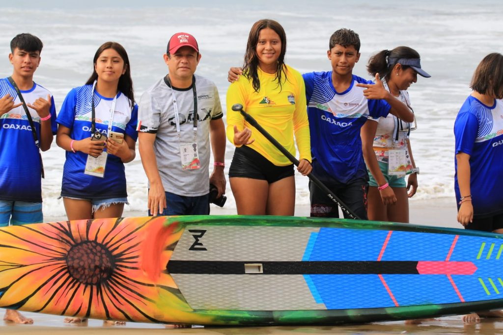 Surfistas-oaxaquenos-se-cuelgan-22-medallas-en-Conade-2024-4