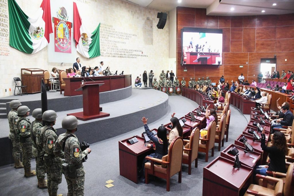 Apertura LXV Legislatura local segundo periodo ordinario de sesiones del Pleno_3
