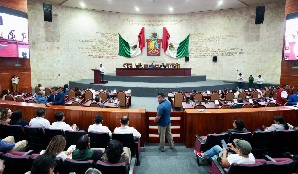 Reforman Constitución de Oaxaca para ampliar plazos en materia de administración pública_1