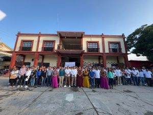 1.Realiza Secretaría Administración Mega Tequio de Alfabetización en San Blas Atempa