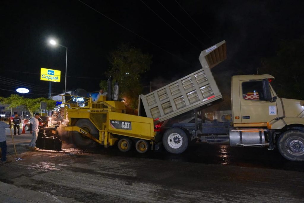 3.Activan trabajos nocturnos del Mega Plan de Bacheo y Reencarpetamiento