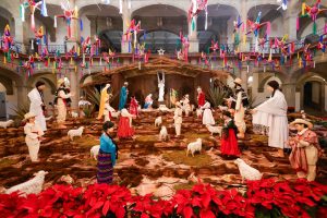 4.Deslumbra nacimiento del Palacio de Gobierno a miles de visitantes