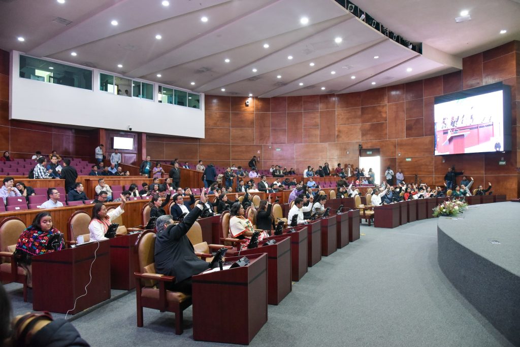 Aprueban Leyes de Ingresos Municipales_sesión extraordinaria (1)
