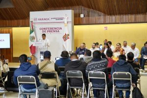 Garantizan en Oaxaca abasto de medicamentos