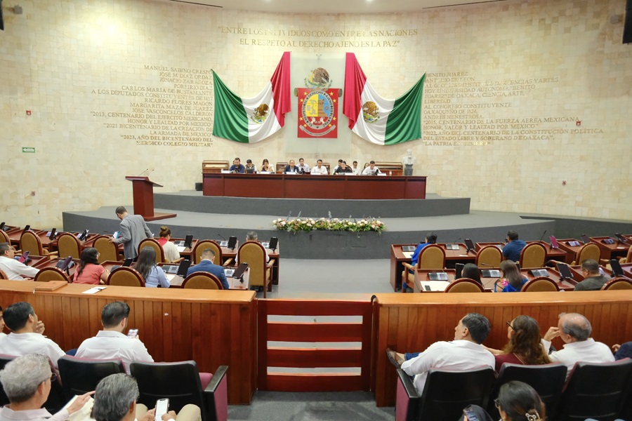 Realiza Gobierno de la Primavera Oaxaqueña más de 22 mil obras de infraestructura SIC-4
