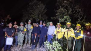 Liquida coesfo incencio en San Pablo Huitzo (3)