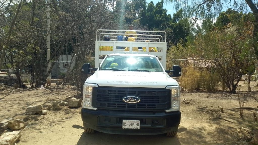 1. Atiende Coesfo incendio forestal en el Cerro del Crestón