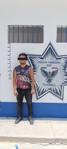 Detenido en acción coordinada en Tlacolula llevaba presuntas drogas y armas hechizas
