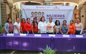 Firman Secretaría de las Mujeres y Fifeo convenio “Mujeres que Transforman” Crédito a la Palabra (3)