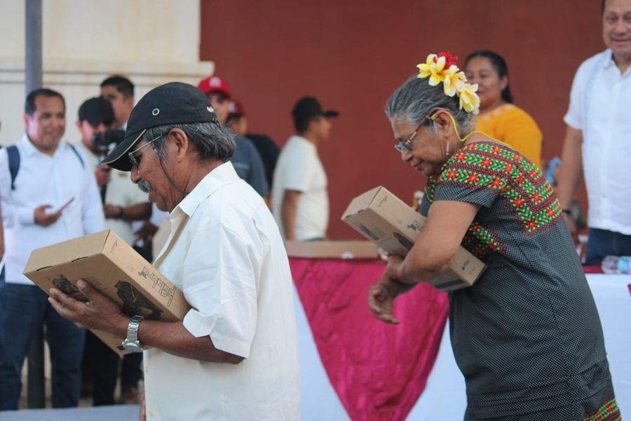 Realiza IEEA gira en el Istmo de Tehuantepec para socializar programa Alfabetización para el Bienestar (2)