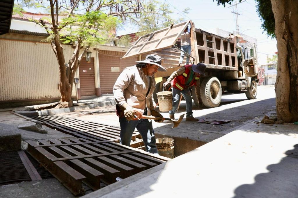 Refuerza Soapa labores de limpieza y desazolve en infraestructura pluvial 1
