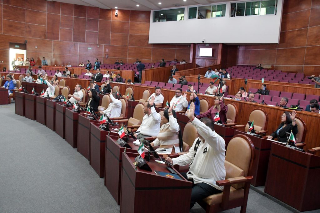 Aprobocación cambio de autoridades (2)