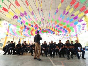 Capacita SESESP a topiles de Magdalena Teitipac (4)