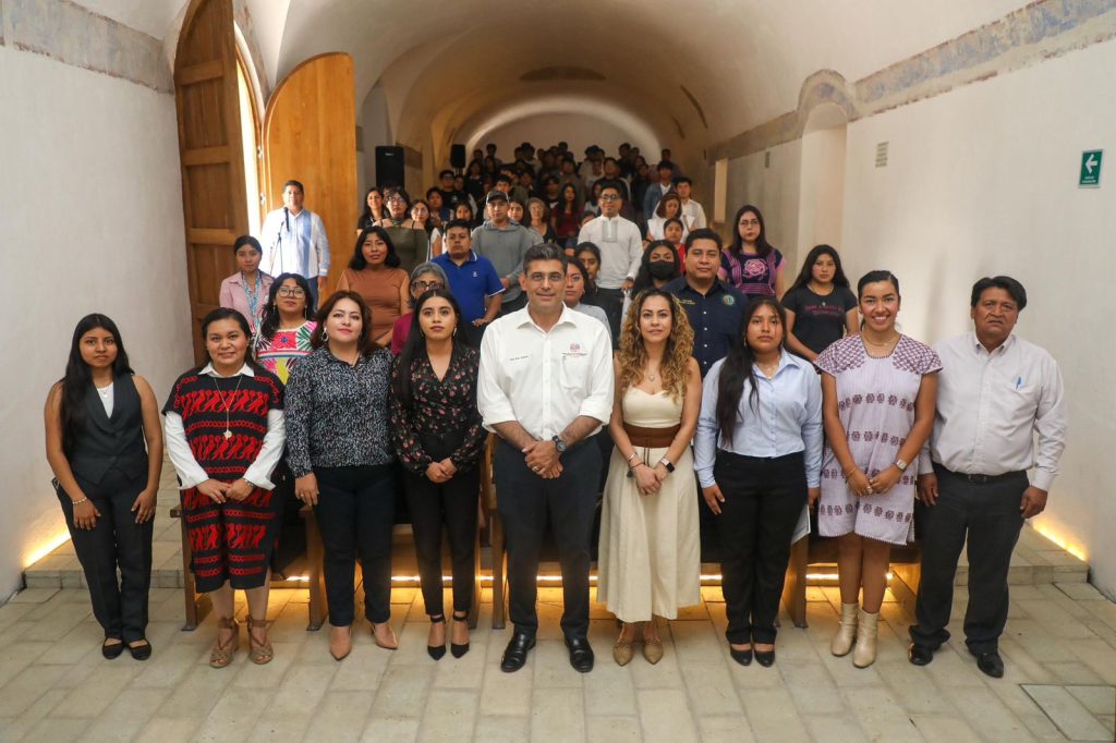 Impulsa Gobierno de Oaxaca participación de mujeres jóvenes en sector tecnológico con Conectadas Sur-Sureste-8
