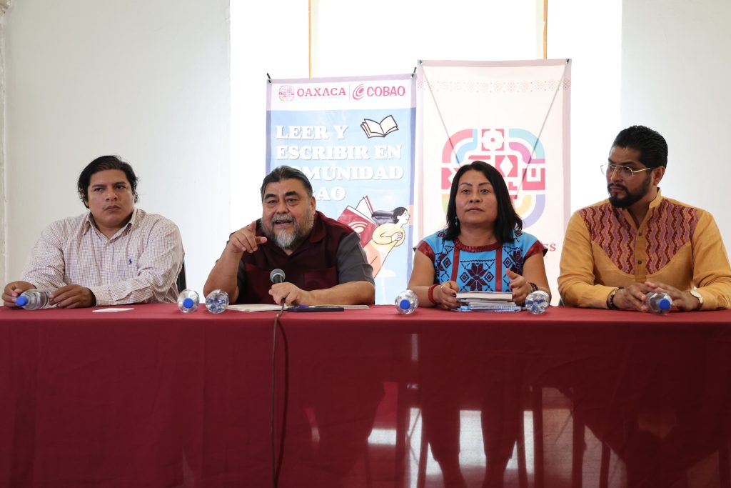 Presentan Seculta y Cobao campaña Libros de Mano en Mano 1