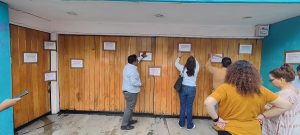 Realiza IEEPO suspensión del Colegio Francoise Dolto; brinda apoyo a madres y padres de familia (2)