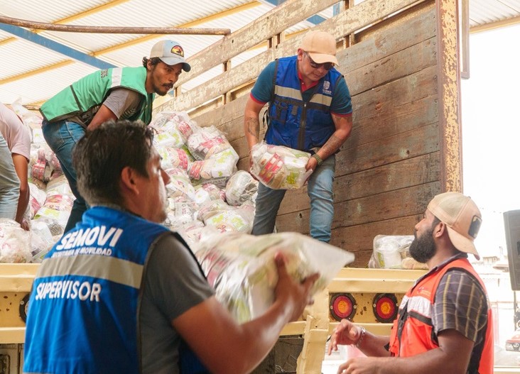 1.Apoya Semovi a comunidades afectadas por el huracán Erick en Santa María Huazolotitlán