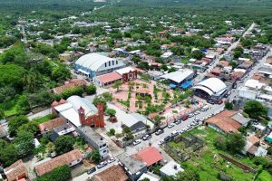 Destina Gobierno de Oaxaca más de 14 mdp en construcción de caminos de San Pedro Tapanatepec 5