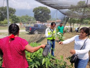 Dona Coesfo más de 7 mil árboles a escuelas de Jalapa de Díaz para la reforestación de espacios comunes 2