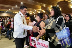 GOBERNADOR MUJER PRIMAVERA 3