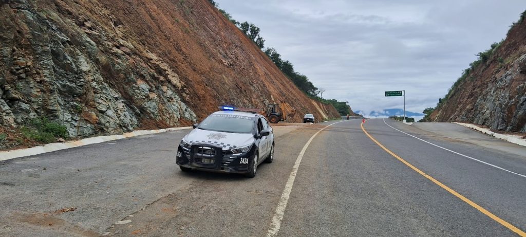 Opera con normalidad carretera Barranca Larga-Ventanilla Policía Vial Estatal 1