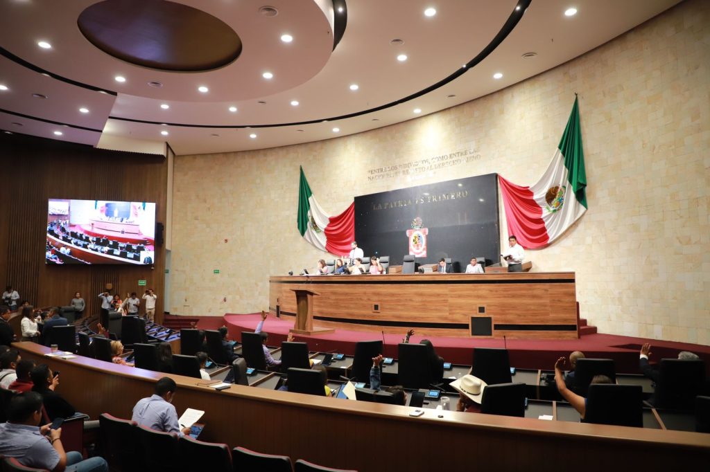 Aprobación exhortos y dictámenes Sesión Ordinaria (3)