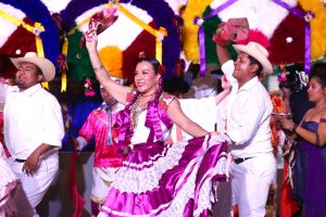 Con la anfitrionía de las 16 etnias y el pueblo afromexicano, inicia Julio, Mes de la Guelaguetza 2025-8