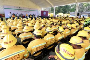 Reconoce Gobernador de Oaxaca valentía y servicio de combatientes forestales 3