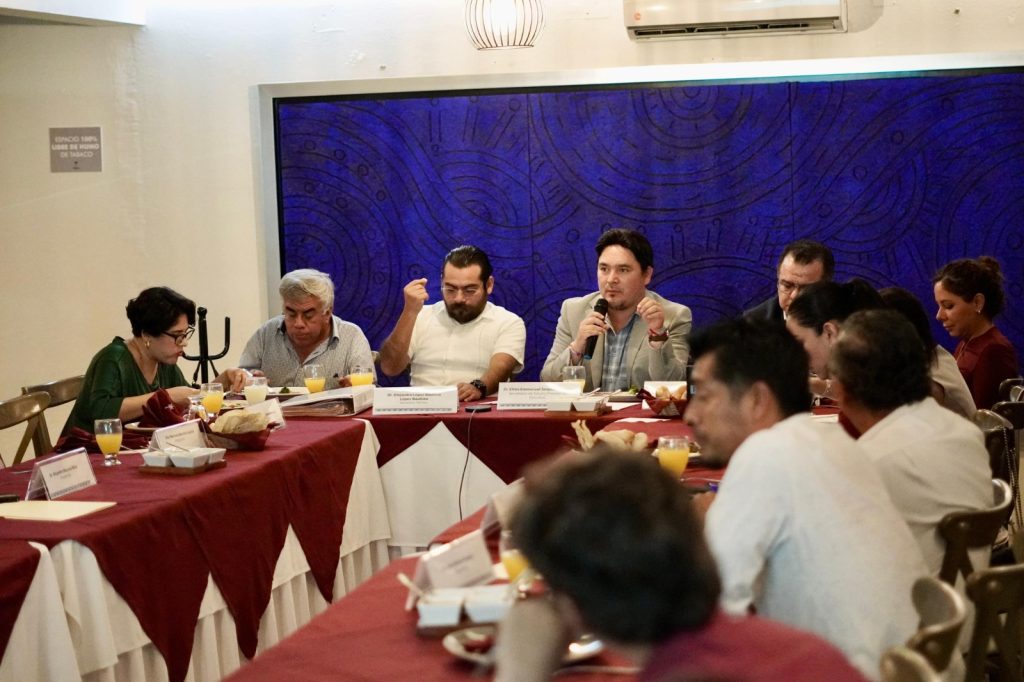 Refuerzan proyectos innovadores para mejorar indicadores en salud pública de Oaxaca (1)