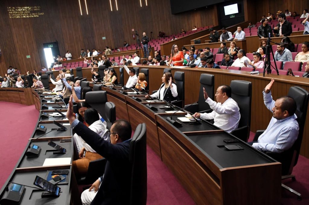 Aprobación dictámenes de la CP de Gobierno y A Agrarios