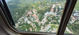 Despliega Gabinete de Seguridad operativos aéreos en la Sierra Sur para reforzar la vigilancia y búsqueda de persona desaparecida (1)