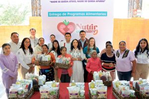 Con entrega de apoyos, Primavera Oaxaqueña acompaña y cuida de quienes lo necesitan en las ocho regiones 5