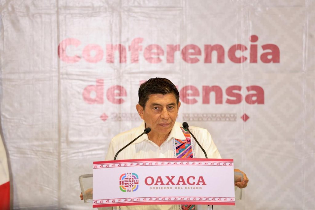GOBERNADOR SALOMÓN JARA