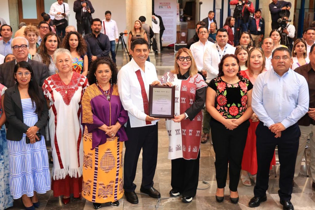 Inicia Salomón Jara reconocimiento y certificación de saberes ancestrales con Comité de Gestión por Competencias en Oaxaca 3