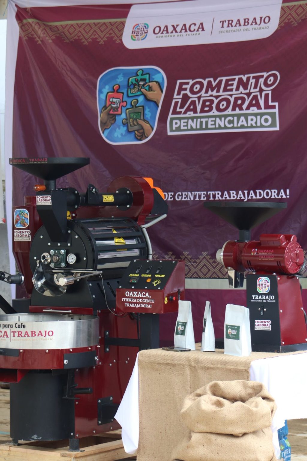 Presenta Gobierno del Estado OaxaCAFÉ, primer modelo productivo penitenciario de México 2
