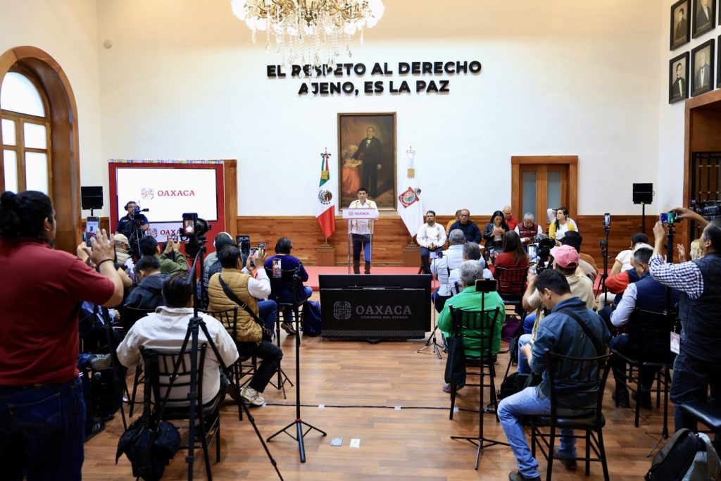 Reitera Salomón Jara Cruz lealtad con proyecto de transformación que encabeza la Presidenta Claudia Sheinbaum-2