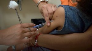 24 de noviembre de 2025 .-Avanza Oaxaca con 64% de cobertura en vacunación infantil