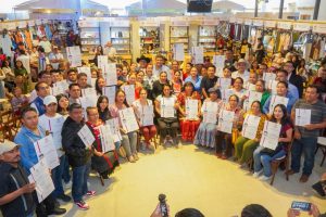 Entrega Sedeco 50 certificados “Hecho en Oaxaca” a personas artesanas (3)