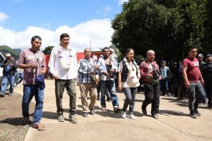 Luego de 8 años, Salomón Jara encabeza el retorno de 63 familias de Guadalupe Victoria, víctimas de desplazamiento forzado interno (1)