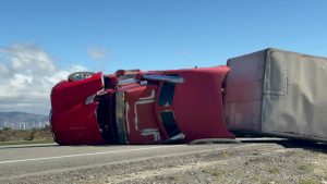 Evento de norte provoca volcaduras en la autopista 190 del Istmo (1)