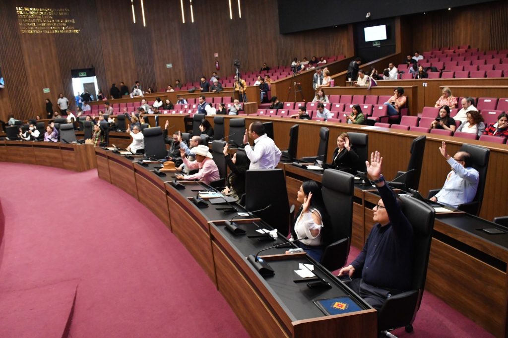 Congreso del Estado exhorta a autoridades educativas y de gobierno a garantizar la prohibición de comida chatarra en escuelas de Oaxaca_01