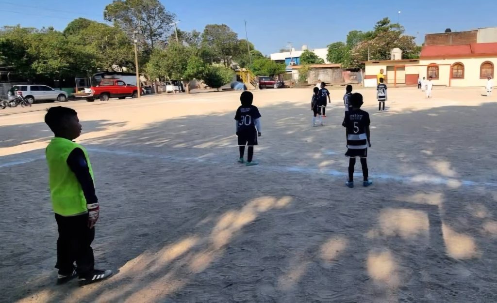 672548975_1450928277062043_7465664834242301292_n