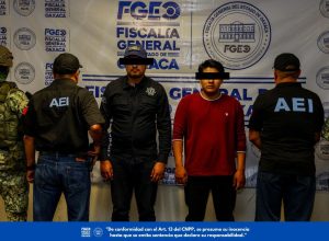 FOTO RECTANGULAR DETENIDOS - 1
