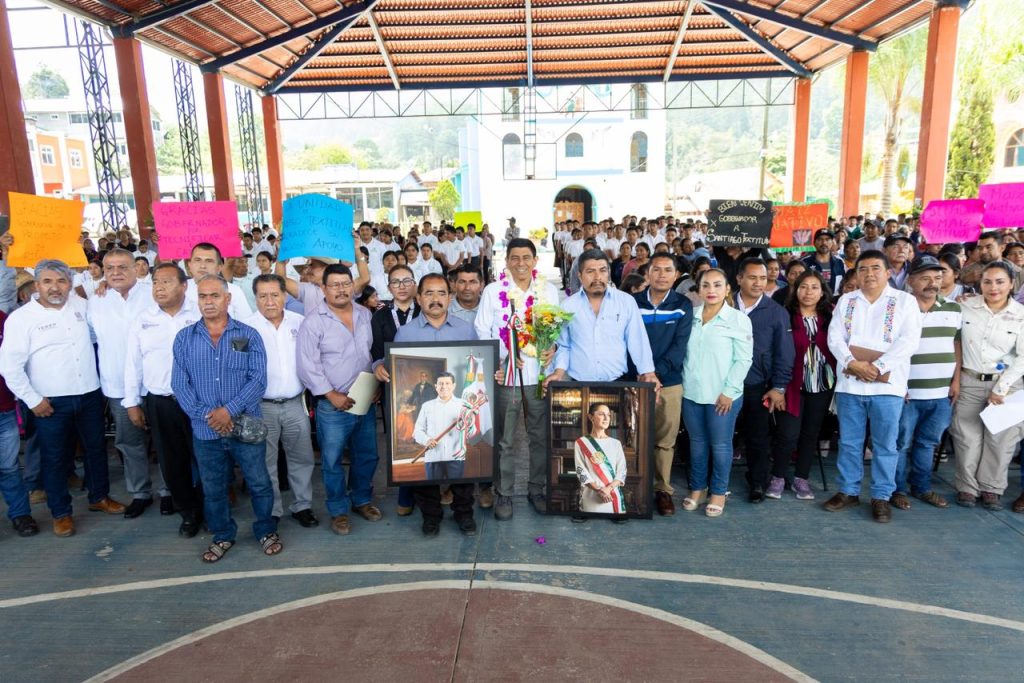 Con importante obra de infraestructura vial, llega Trabajo que Transforma tu Municipio a Santiago Textitlán 4